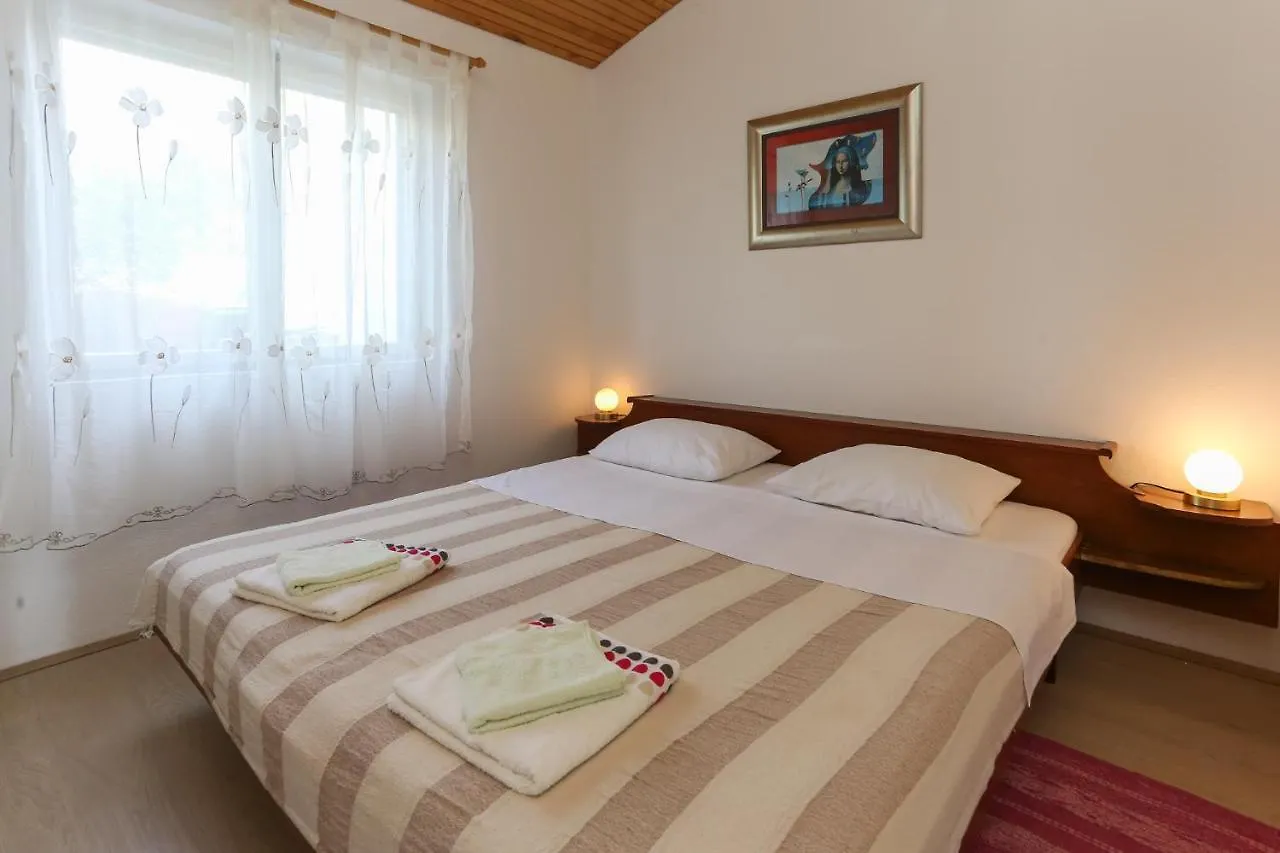Apartment Apartman Mavarcica A4 Trogir Croatia